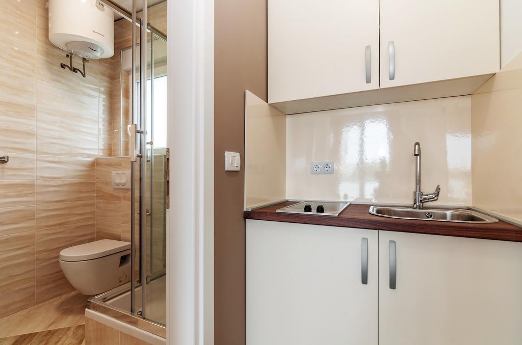 Apartments Lapidem Sukošan Екстериор снимка