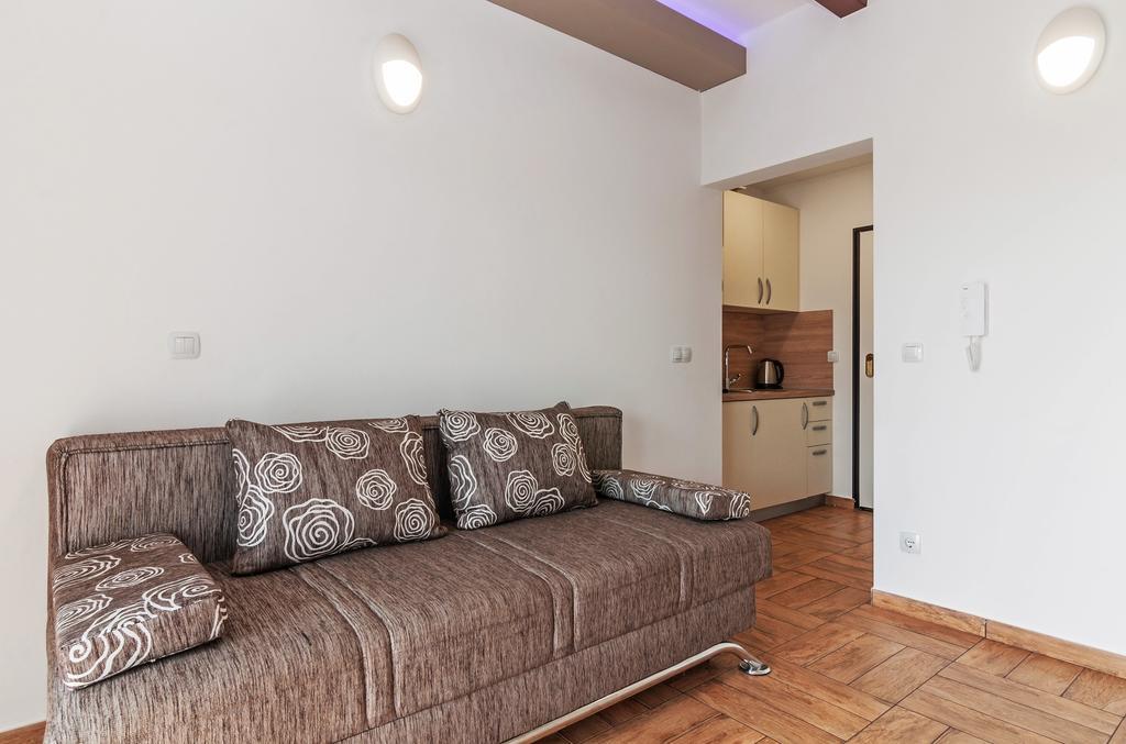 Apartments Lapidem Sukošan Екстериор снимка